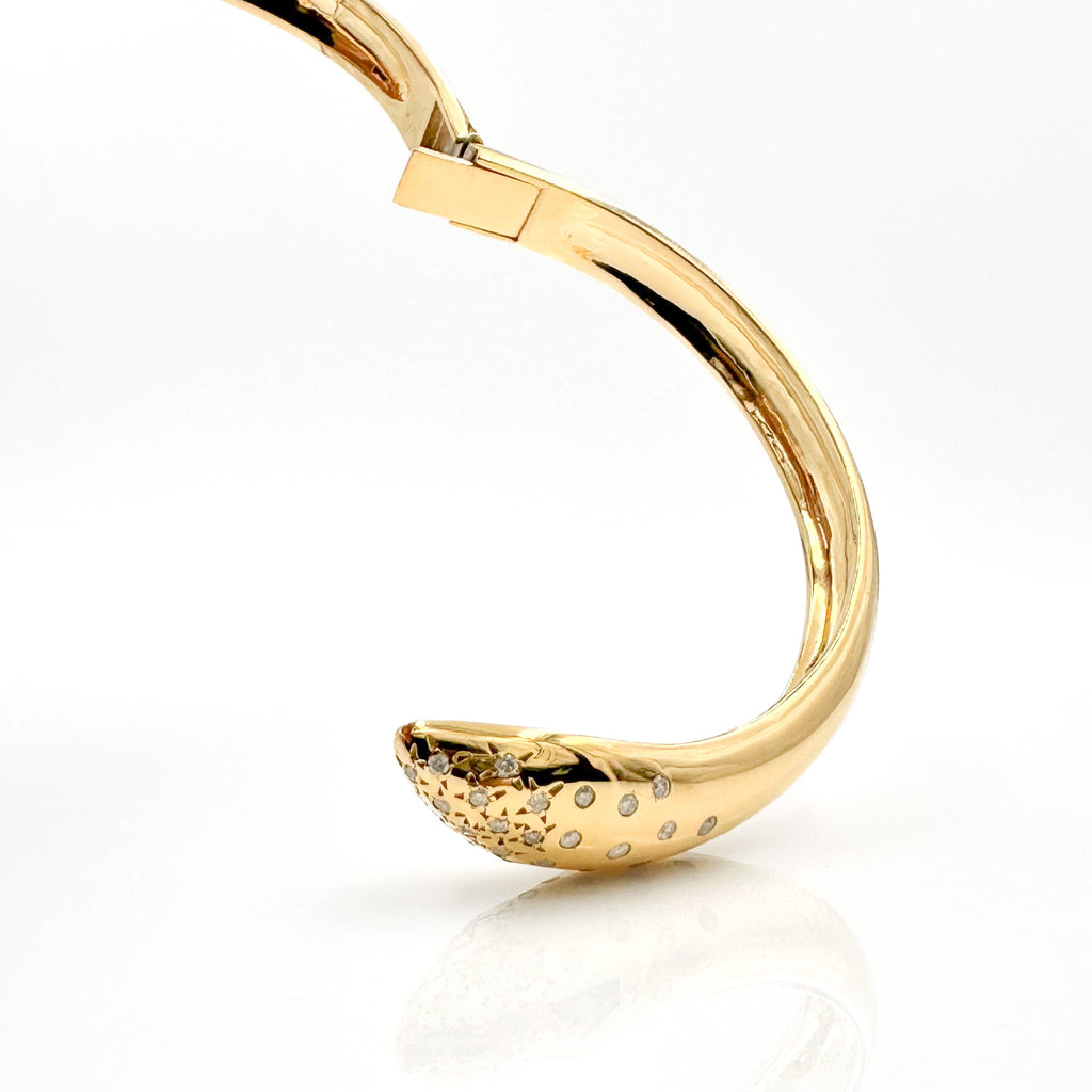 Claw Bangle with Sprinkled Diamonds, Gold
