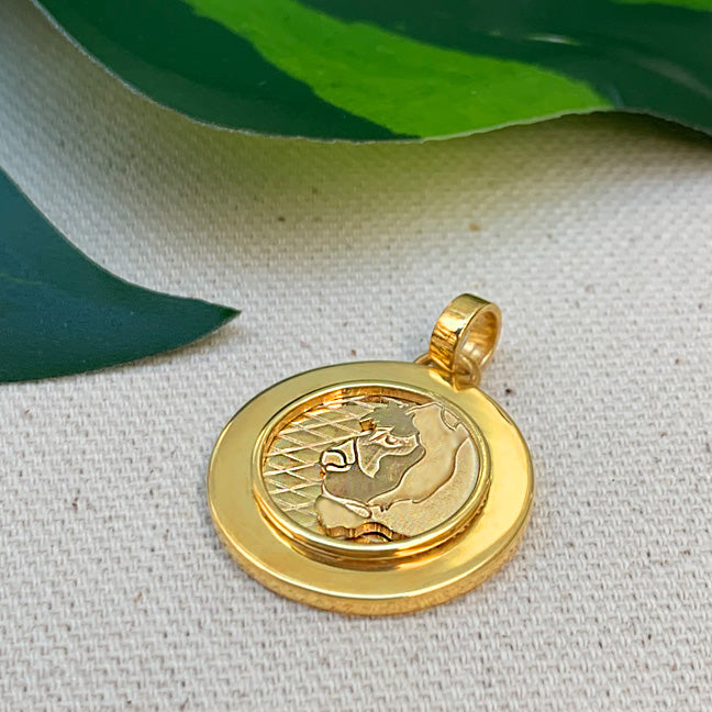 Large Lioness Pendant, Gold